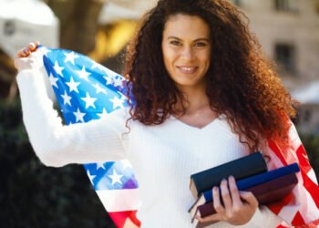 How to Apply for the 2026 USA Scholarship for International Students: Visa & Scholarship Requirements