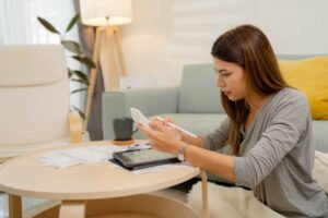 What Most Students Get Wrong When Applying for Scholarships 2026