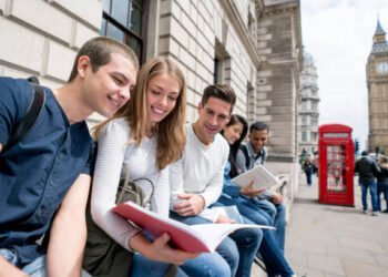 From Student to High Earner: UK Jobs Pays Well